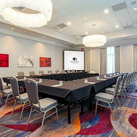 Doubletree By Hilton Atlanta Airport Hotell College Park Exteriör bild