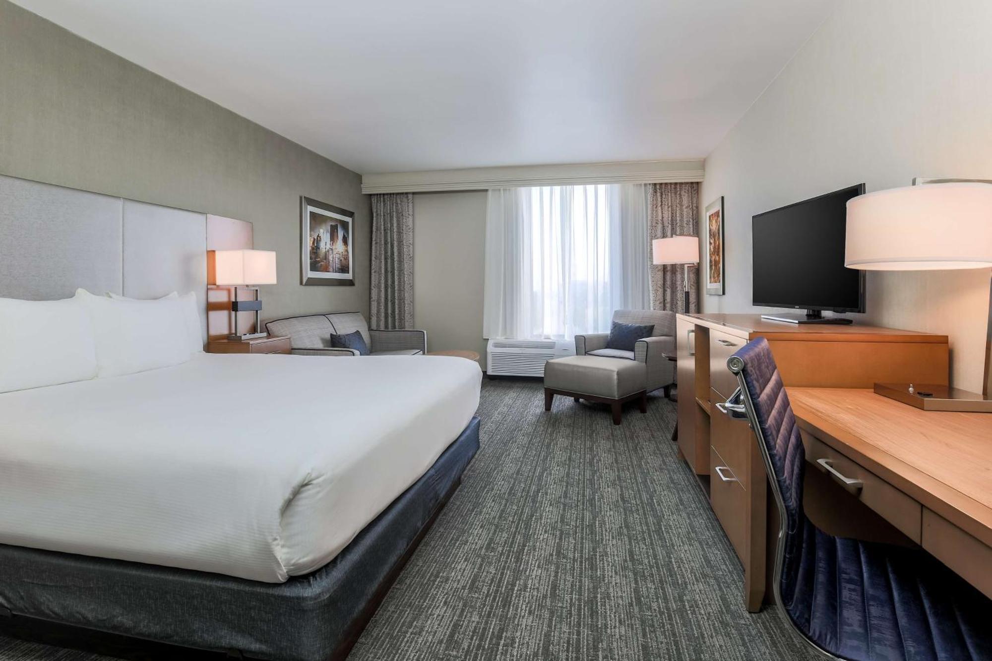 Doubletree By Hilton Atlanta Airport Hotell College Park Exteriör bild