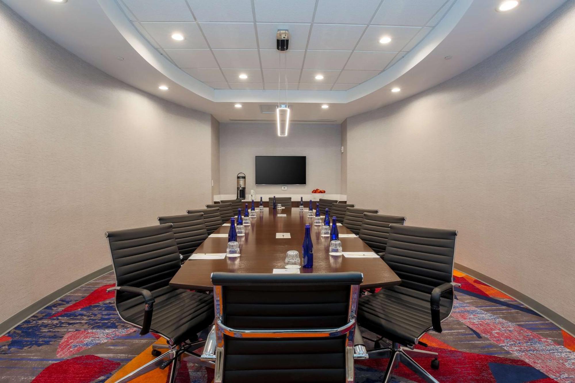 Doubletree By Hilton Atlanta Airport Hotell College Park Exteriör bild