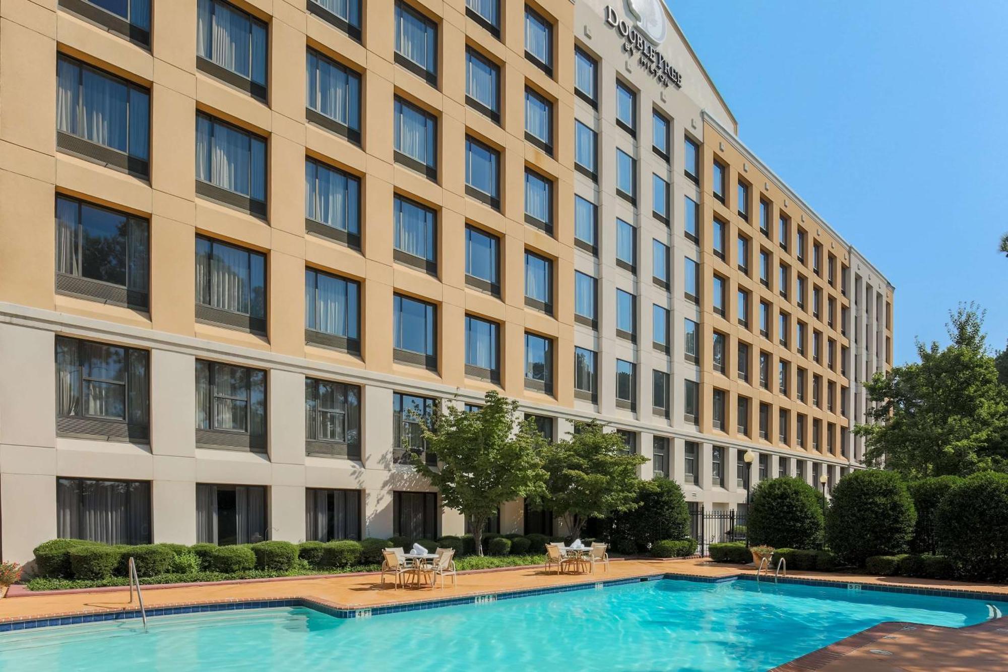 Doubletree By Hilton Atlanta Airport Hotell College Park Exteriör bild