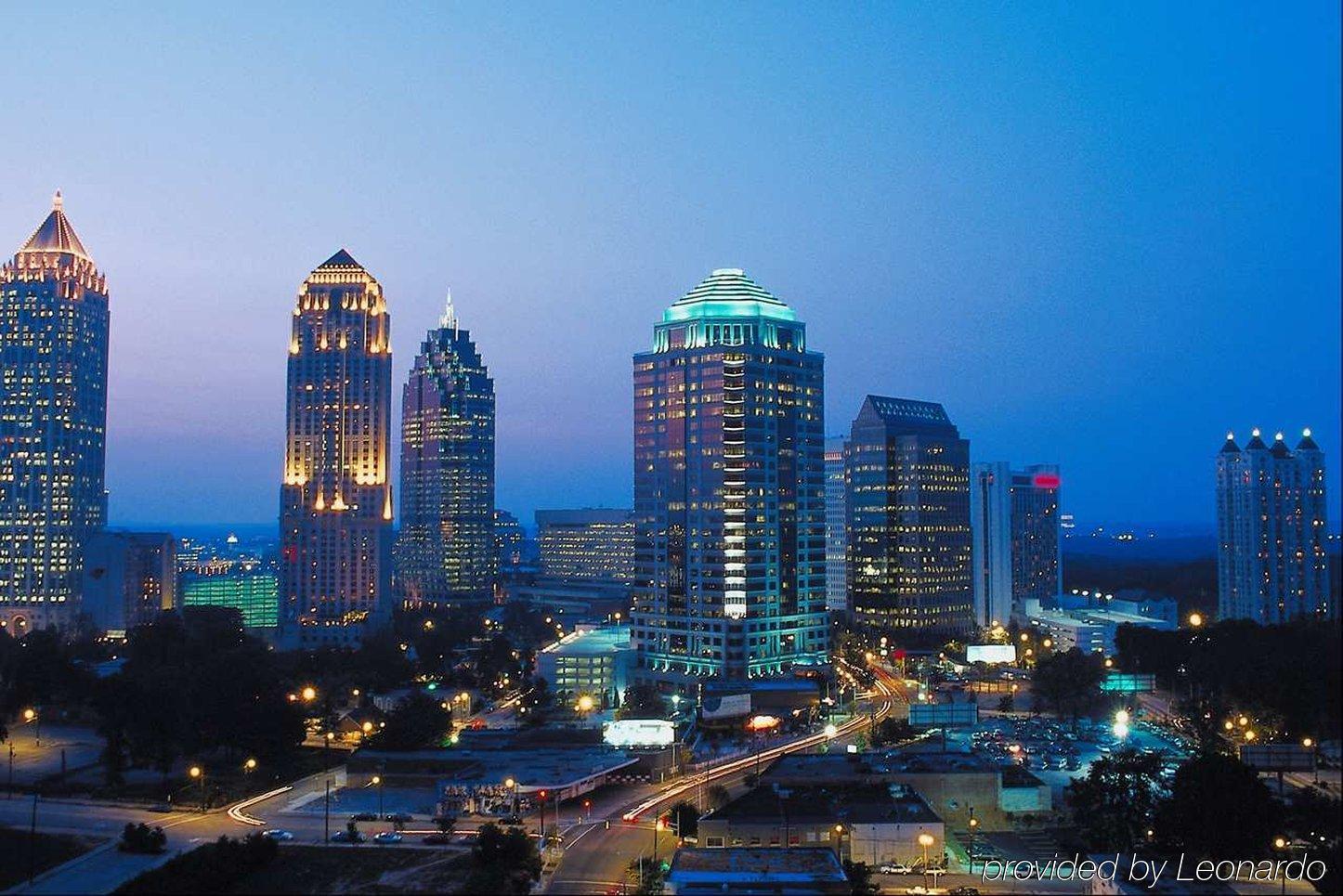 Doubletree By Hilton Atlanta Airport Hotell College Park Exteriör bild