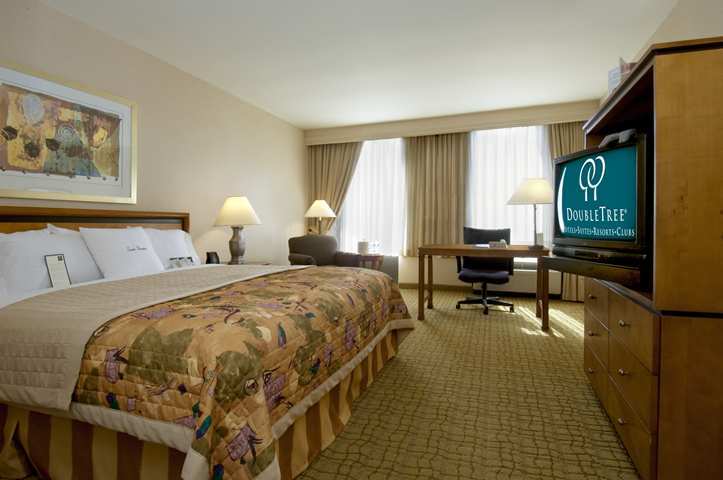 Doubletree By Hilton Atlanta Airport Hotell College Park Rum bild