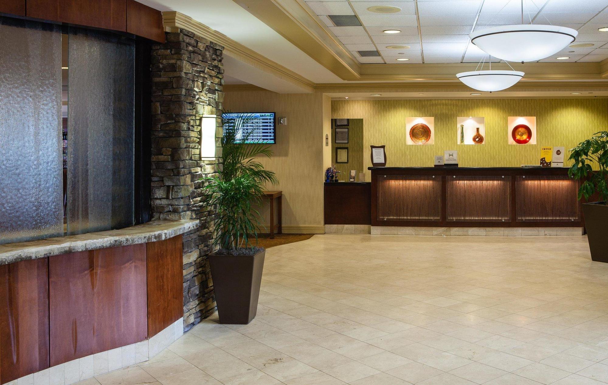 Doubletree By Hilton Atlanta Airport Hotell College Park Exteriör bild